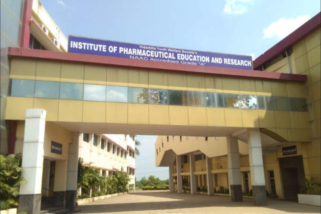 Institute Of Diploma In Pharmacy